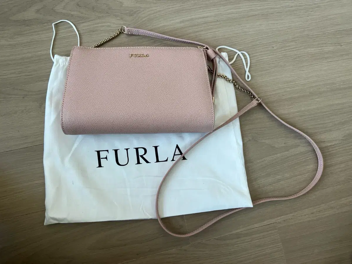 훌라 FURLA 숄더백